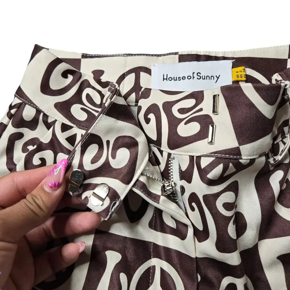 House of Sunny All You Need Is Love Pants - Picture 8 of 10